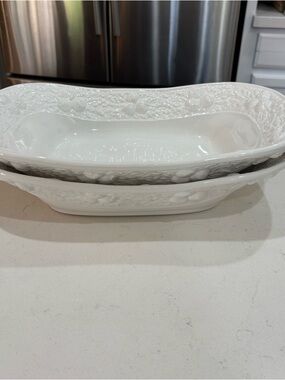 CWC White Embossed Fruit Ceramic Serving Bowls Set of 2 Made in Italy